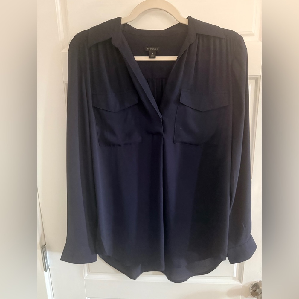 #73 Anne Klein Dark Navy Button-Front Blouse